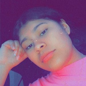 Meet your Posher, Dilcia